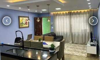 Imagem 2: Casa 3 dormitórios, 2 vagas de garagem e ótima área de confraternização!