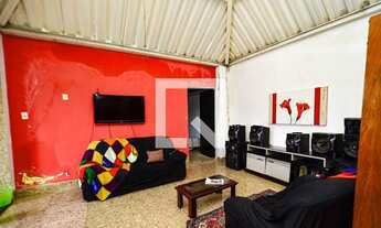 Imagem 7: Casa à Venda - Sagrada Família, 3 Quartos, 300 m2