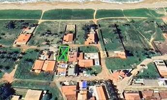 Imagem: Terreno à beira-mar na Praia de Lagoa do