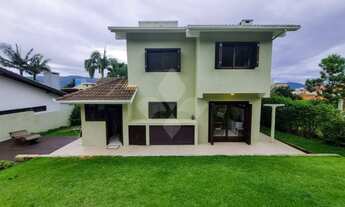 Imagem 6: Ampla casa com 3 dormitórios, lindamente decorada a venda no Panorâmico- Garopaba- SC