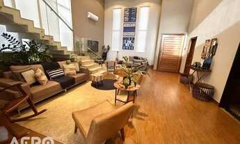 Imagem: Casa de Alto Padrão à Venda e para Locação