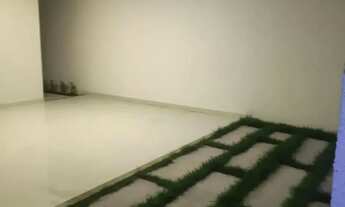 Imagem 7: Casa à venda em rua pública