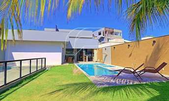 Imagem 2: Imóvel para venda tem 360 metros quadrados com 3 quartos em Nova Guarapari - Guarapari - E