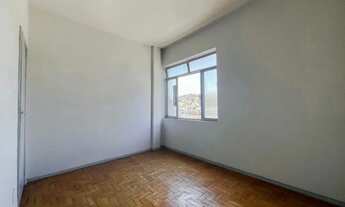 Imagem 6: Apartamento com 2 quartos, 81 m² - venda por R$ 215.000 ou aluguel por R$ 1.199/mês - Cent