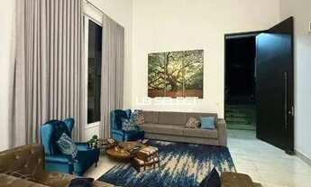 Imagem 2: Casa no Condomínio Jardins Barcelo com quatro suítes e varanda gourmet