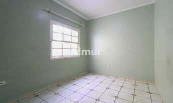 Imagem 4: SOBRADO para ALUGUEL com 185m² no bairro Parque Jaçatuba com 3 quartos e 4 vagas. Santo An