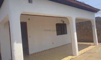 Imagem: CASA A VENDA DE ESQUINA NO CPA