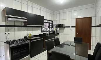 Imagem 2: Casa com 2 dormitórios no Prolongamento Angela Rosa