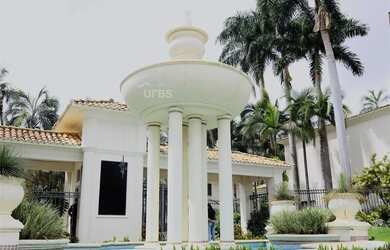 Imagem 4: Fontana di Trevi: O único horizontal do Setor Marista. Viva com exclusividade de uma casa