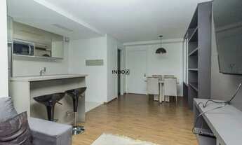 Imagem 3: Apartamento mobiliado de 1 dormitório, suíte, com 49 m² de área privativa, 1 vaga