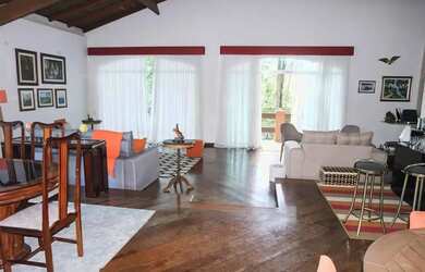 Imagem 7: Casa em Rua Maria Alice Ayrosa Penteado Rocha - Chácaras Ana Lúcia - Embu das Artes/SP