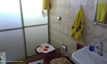 Imagem 2: Casa para Venda em Presidente Prudente, VILA TAZITSU, 5 dormitórios, 2 banheiros, 4 vagas