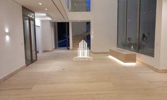 Imagem 7: Incrível mansão no Residencial 1, Alphaville, com 4 suítes e 8 vagas de garagem