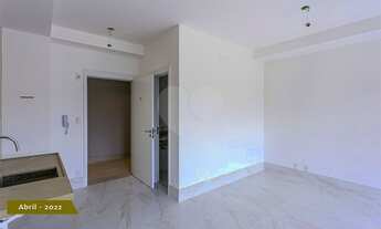 Imagem 3: Apartamento à venda em Indianópolis de 35m² com 1 suíte e sacada