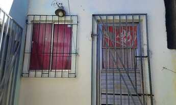 Imagem 3: 3 casas Casa com 2 dormitórios