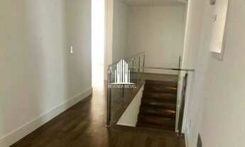 Imagem 2: Sobrado á venda no alto de Pinheiros com 5 suítes, 6 vagas, área verde integrada