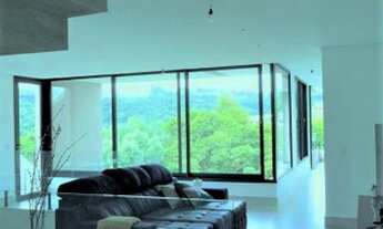 Imagem 6: Linda casa nova com 04 suítes e vista para a mata no Alphaville Gênesis ll