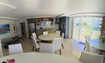 Imagem 2: Uma quadra do mar. Apartamento duplex com 2 dormitórios sendo uma suite