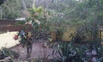 Imagem 6: Casa para venda tem 300 metros quadrados com 2 salas 3 quartos 1 suíte com piscina