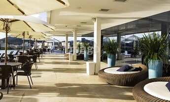 Imagem 6: Casa para Venda no bairro Areias em Camboriú, 4 quartos sendo 4 suítes, 2 vagas, Mobiliado