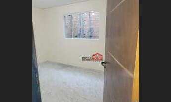 Imagem 2: Casa com 3 dormitórios para alugar por R$ 1.800,00/mês - Parque Flamengo - Guarulhos/SP