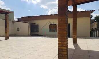 Imagem 2: Casa em excelente localização no bairro Carlos Prates