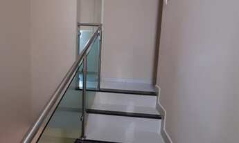 Imagem 5: Casa de condomínio sobrado para venda tem 180 metros quadrados com 3 quartos