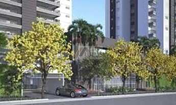 Imagem: ANDAR ALTO COM VISTA LIVRE, A 550 METROS