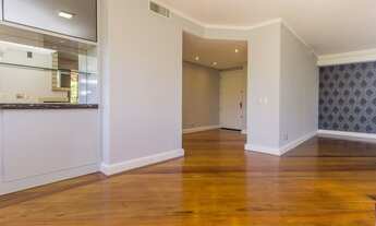 Imagem 3: Apartamento de 179m², com 3 dorm/quartos, 1 suite, 2 vagas cobertas, semi mobiliado - Bair