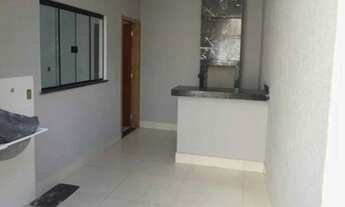 Imagem 2: Casa para venda possui 100 metros quadrados com 2 quartos em Centro - Irecê - BA