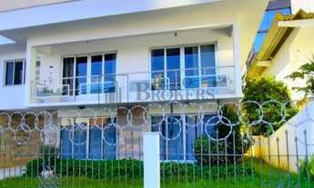 Imagem 2: Casa com 4 dormitórios no bairro Fazenda - Itajaí