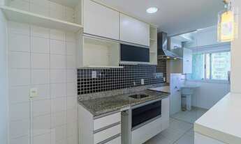 Imagem 2: Apartamento com 2 quartos em Camorim - Rio de Janeiro - RJ