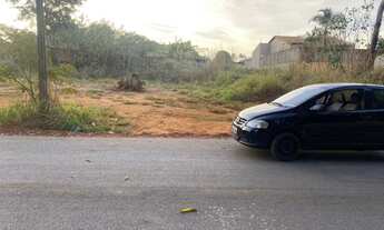 Imagem 5: Vendo lote 400 m setor parque das nações faço r$ 89.000 à vista leio o anúncio