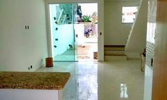 Imagem: Casa a venda com 2 suítes e quintal - Donana