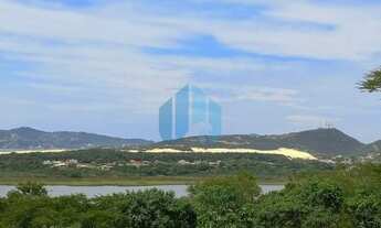 Imagem: Amplo Terreno Localizado no Bairro Macacu