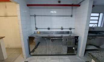 Imagem 3: Aluguel Casa Comercial com 3 andares possuindo 6 salas além de uma ótima cozinha