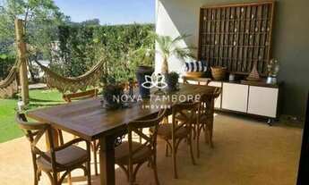 Imagem 2: Casa disponível para locação em Alphaville. Ideal para quem gosta de uma vida integrada e