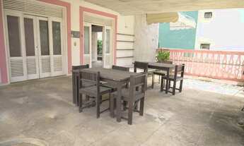 Imagem 4: Casa para aluguel e venda possui 670 metros quadrados com 3 quartos em Pituba - Salvador