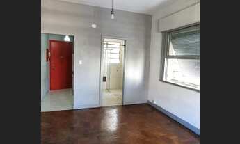 Imagem 2: Kitnet/conjugado para venda possui 30 metros quadrados com 1 quarto em Bela Vista - São Pa