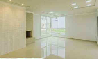 Imagem 4: Casa 4 suítes, condomínio fechado, Butiatuvinha/ Santa Felicidade. 534m², sendo 294,77m²