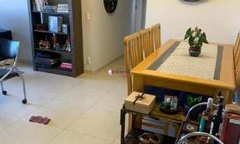 Imagem 4: Venda - Apartamento - 2 Dormitórios com armários sendo 1 suíte, Sala com sacada, cozinha