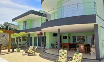 Imagem: Sobrado com Vista para o lago no condomínio