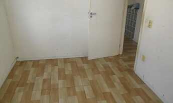 Imagem 2: Apartamento para venda possui 50 metros quadrados com 2 quartos em Ilha Amarela - Salvador