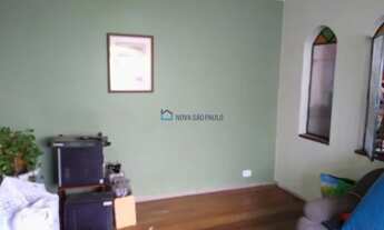 Imagem 2: Casa térrea ao lado da estação Saúde do Metrô