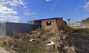 Imagem: Casa com terreno quitado perto do Shopping