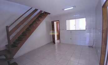 Imagem 2: CASA com 3 dormitórios para alugar com 110m² por R$ 1.850,00 no bairro Santa Felicidade