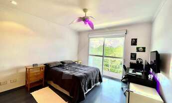 Imagem 5: Casa de condomínio sobrado para venda tem 570 metros quadrados com 4 quartos