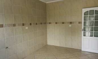 Imagem 6: Sobrado para aluguel possui 105 metros quadrados com 3 quartos em Parque Brasil - Jacareí