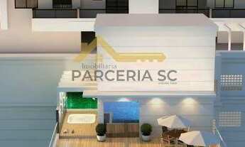 Imagem: K) Apartamento à Venda com 02 suítes