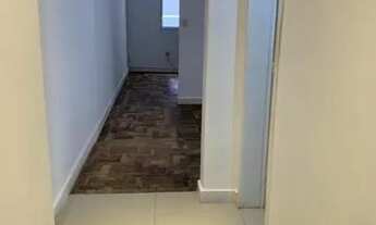 Imagem 3: APARTAMENTO 2 DORMITORIO FRENTE PÇA JULIO CASTILHOS